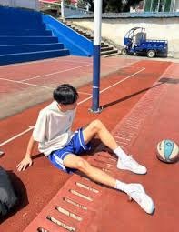 申军：二转前出现经济困难；球员从这走向豪门也是西海岸成功