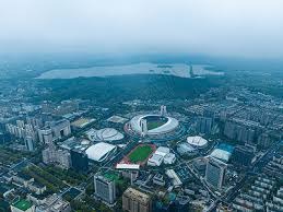 组三巨头争冠！美媒：雄鹿、勇士潜在5换1交易出炉，一举两得